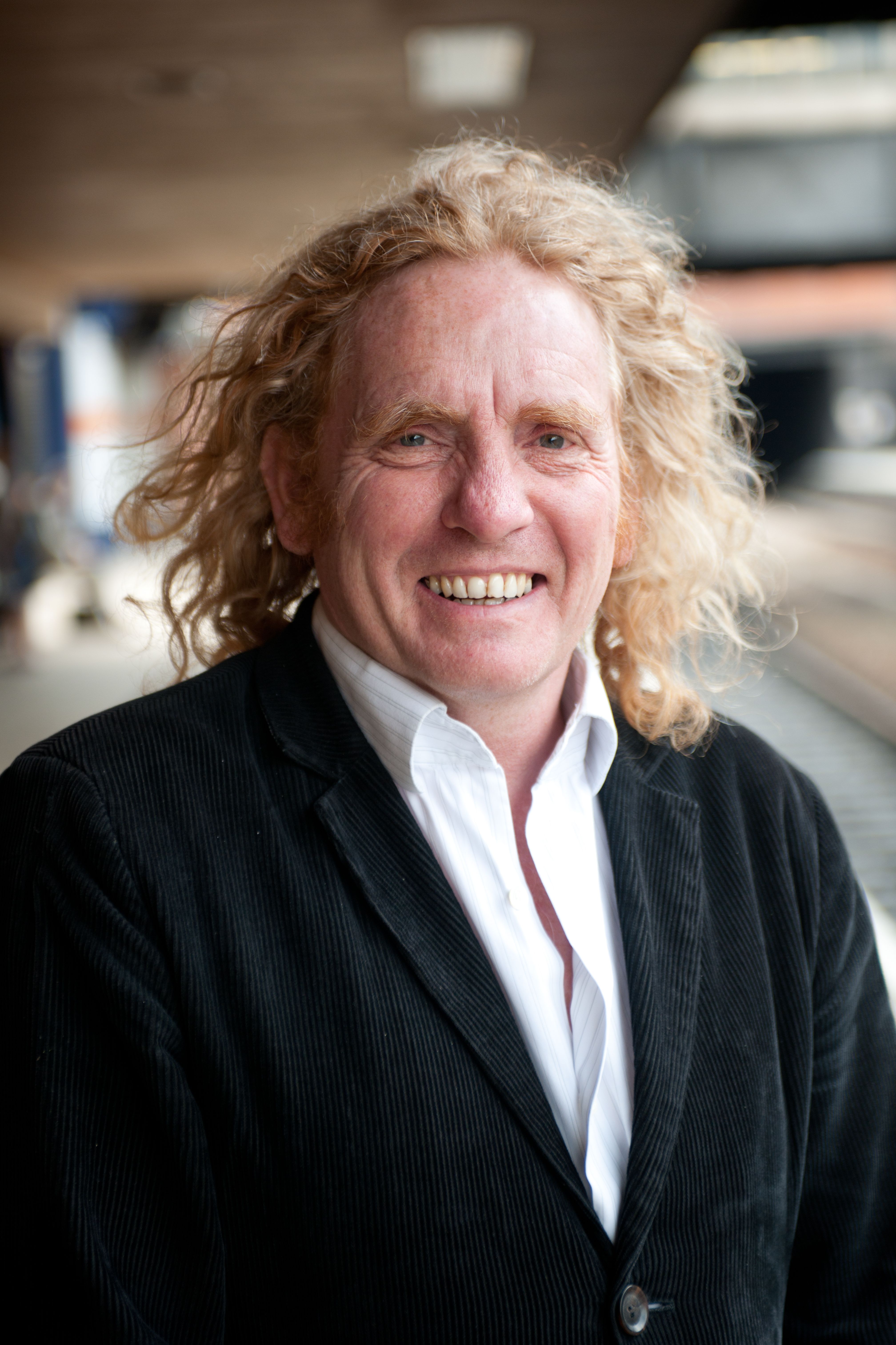 Dominic Cullinan BA (Hons), AA Dip, ARB, RIBA